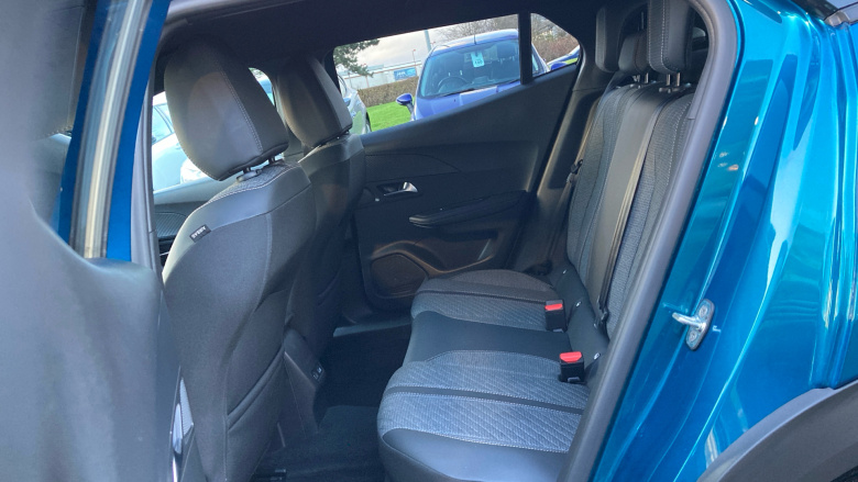 Peugeot 2008 1.2 PureTech Allure 5dr Petrol Estate